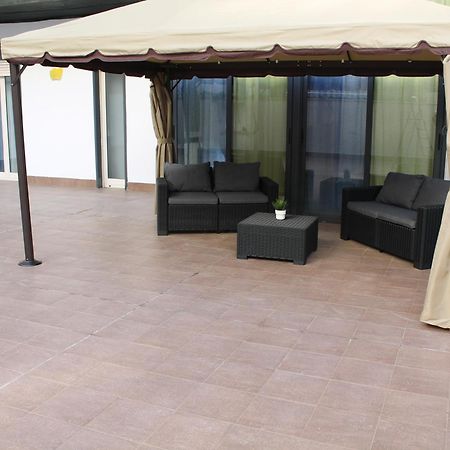 Apartments " Le Ginestre" أتشيريالي المظهر الخارجي الصورة